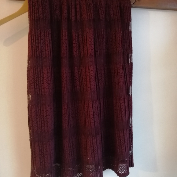 Lace midi skirt - faith and joy - Picture 3 of 9